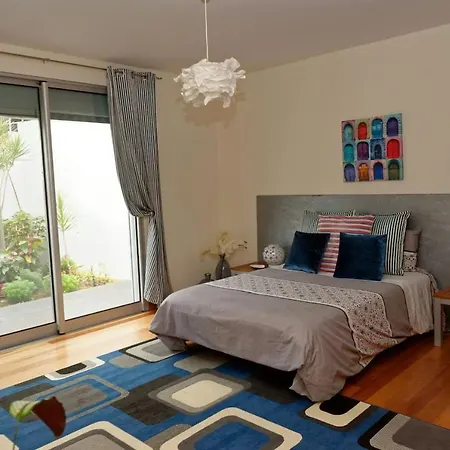 Casa Latitude Arco da Calheta (Madeira)